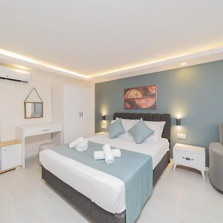 Studio Flat 3 Min To Hadrians Gate In * Antalya